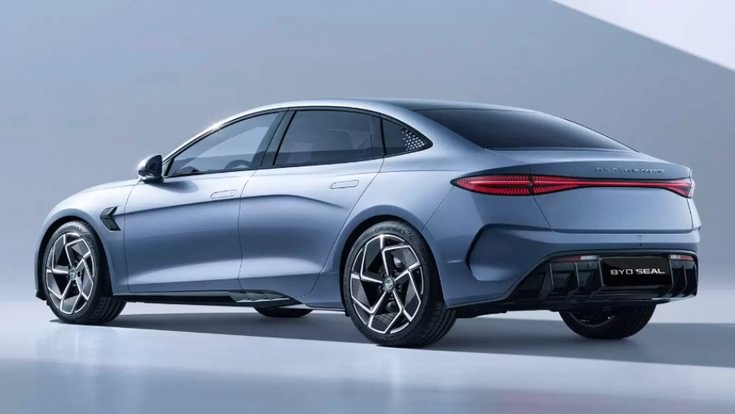 BYD Seal rear quarter